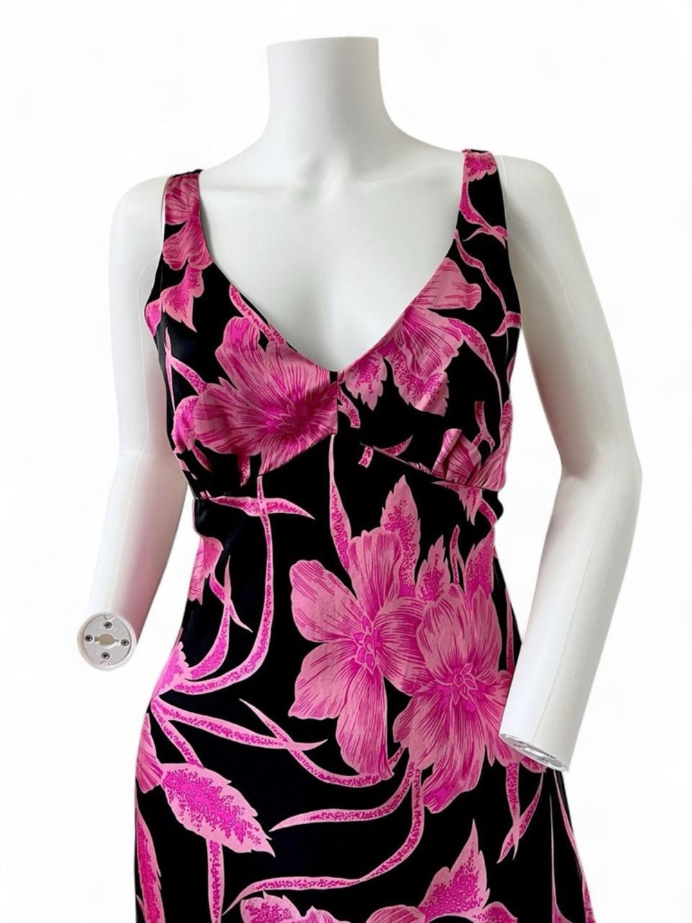 Sleeveless V-Neck Pink Floral Slip Dress - Picture 3 of 7